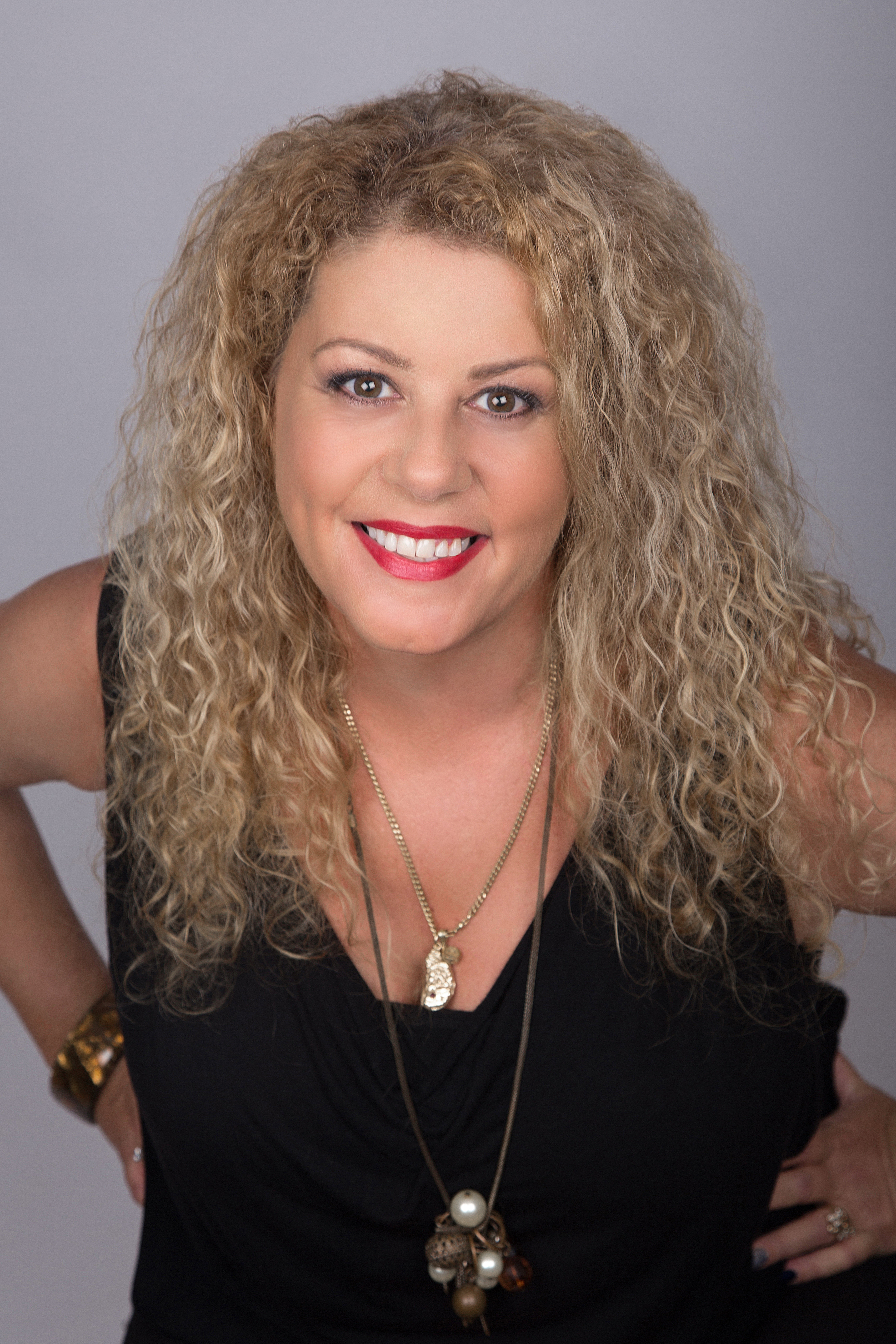 Lynette Maguire Marriage Celebrant - - - - - - - Wedding Celebrant Sunshine Coast