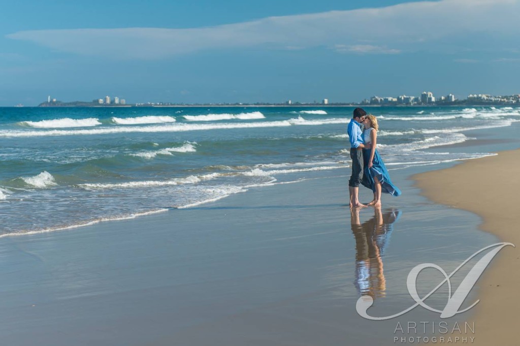 Gorgeous elopement at Twin Waters Beach