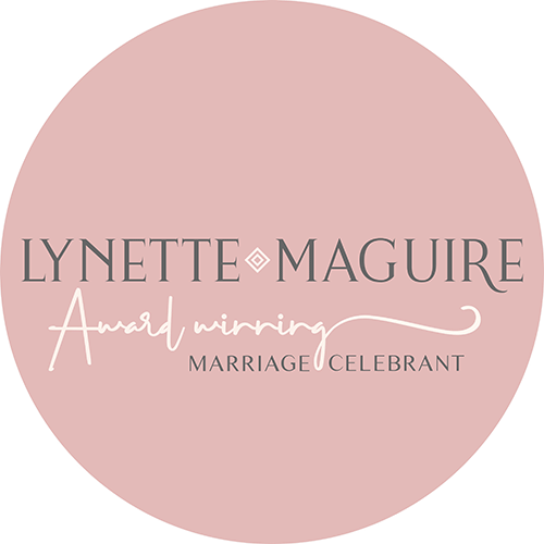 Logo Lynette Maguire Award winning marriage celebrant